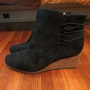 Dr Scholl’s women’s bootie size 10